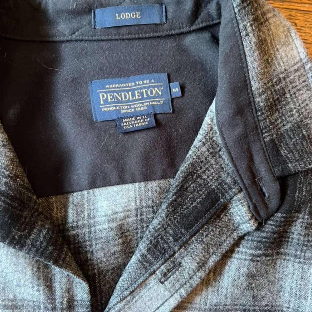 Pendleton Grey Plaid Shirt In Like New Condition.… - image 1